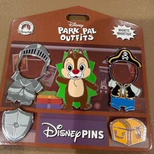Disney Park Pal Outfits Magnetic Pins - Green, Silver, Blue